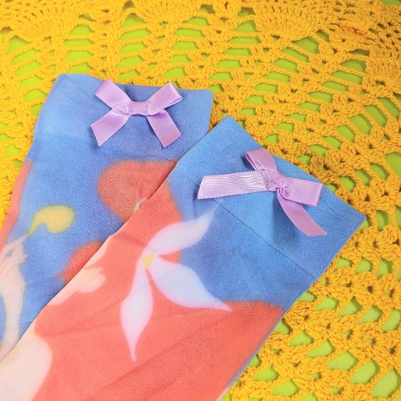 🌺3/$15 The Little Mermaid Ariel Socks w/ Bows - Picture 2 of 2
